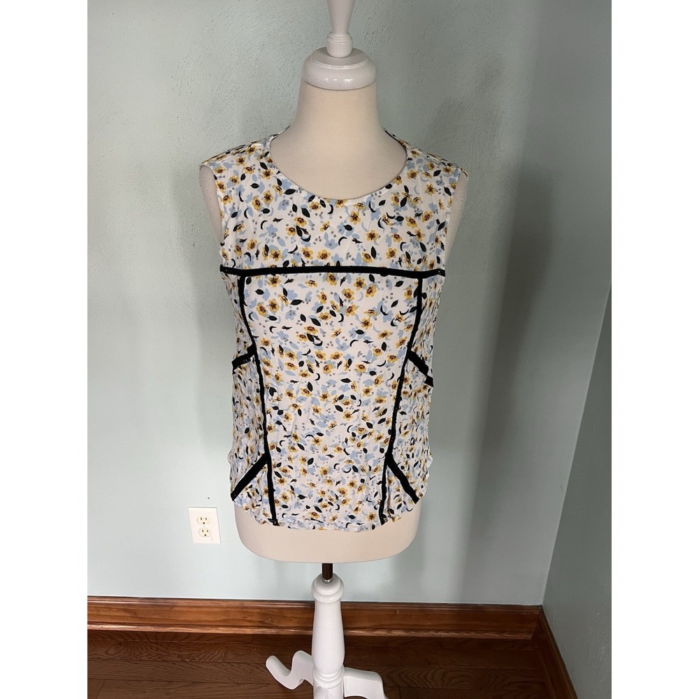 Zara‎ Lace Inset Floral Tank Top Blouse Layering Business cute goth Sz M floral